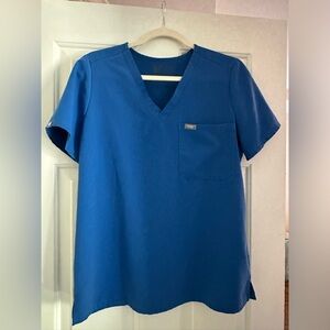 Figs Scrub Top Blue Catalina Style